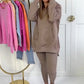 Elegant sweatshirt and pants set for wome