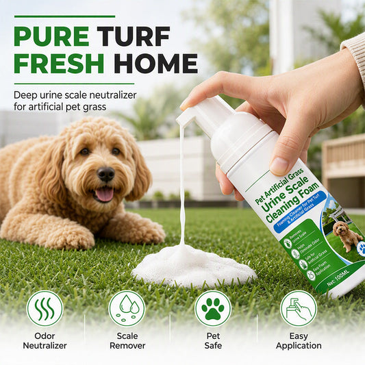 Espuma de limpeza para remover resíduos de urina de animais de estimação em relva artificial